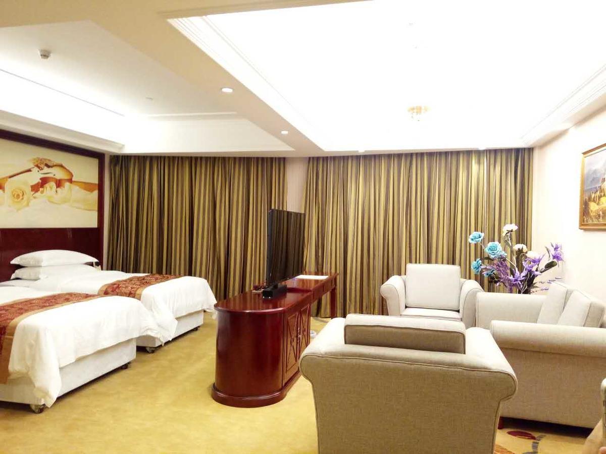 Vienna Hotel Zhongshan Guzhen Town Center Exterior foto